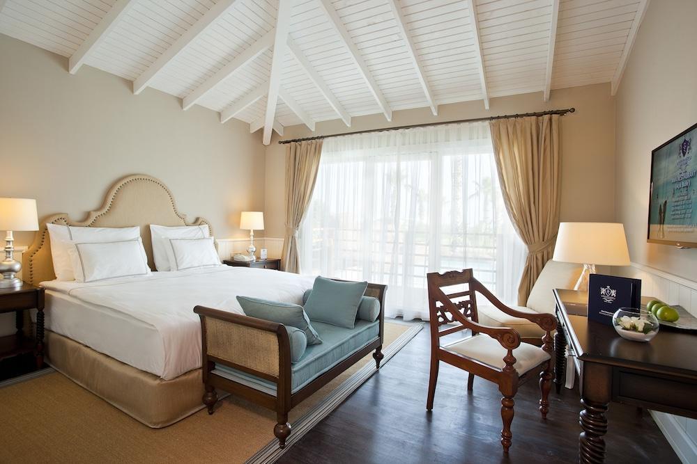 Отель Kaya Palazzo Golf